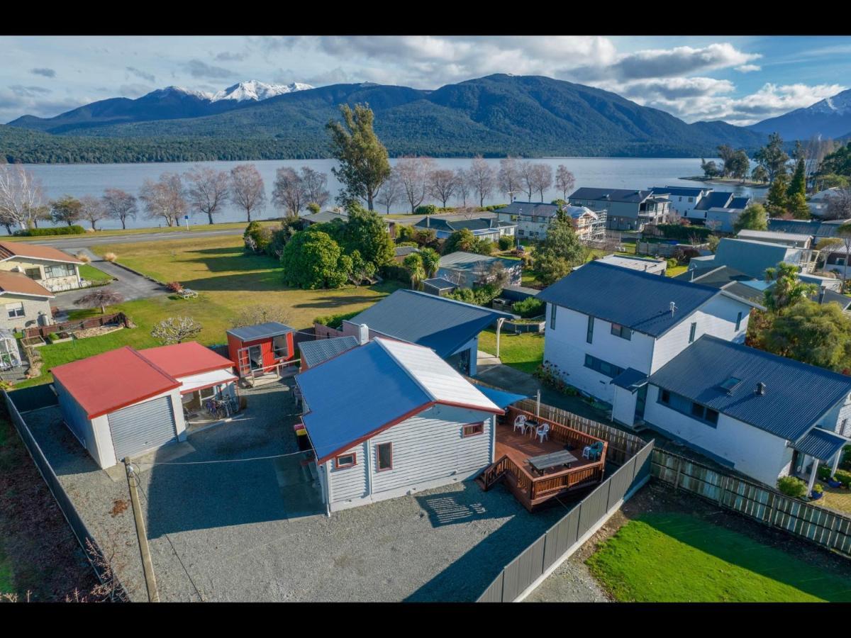 Te Anau Holiday Home - Free Wifi - Free Bikes & Kayaks - Short Walk To Lake & Town - Top Views Buitenkant foto