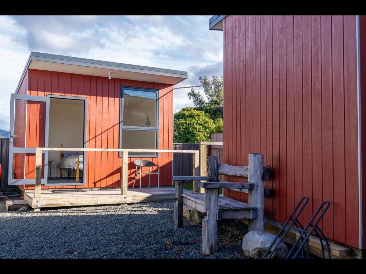 Te Anau Holiday Home - Free Wifi - Free Bikes & Kayaks - Short Walk To Lake & Town - Top Views Buitenkant foto