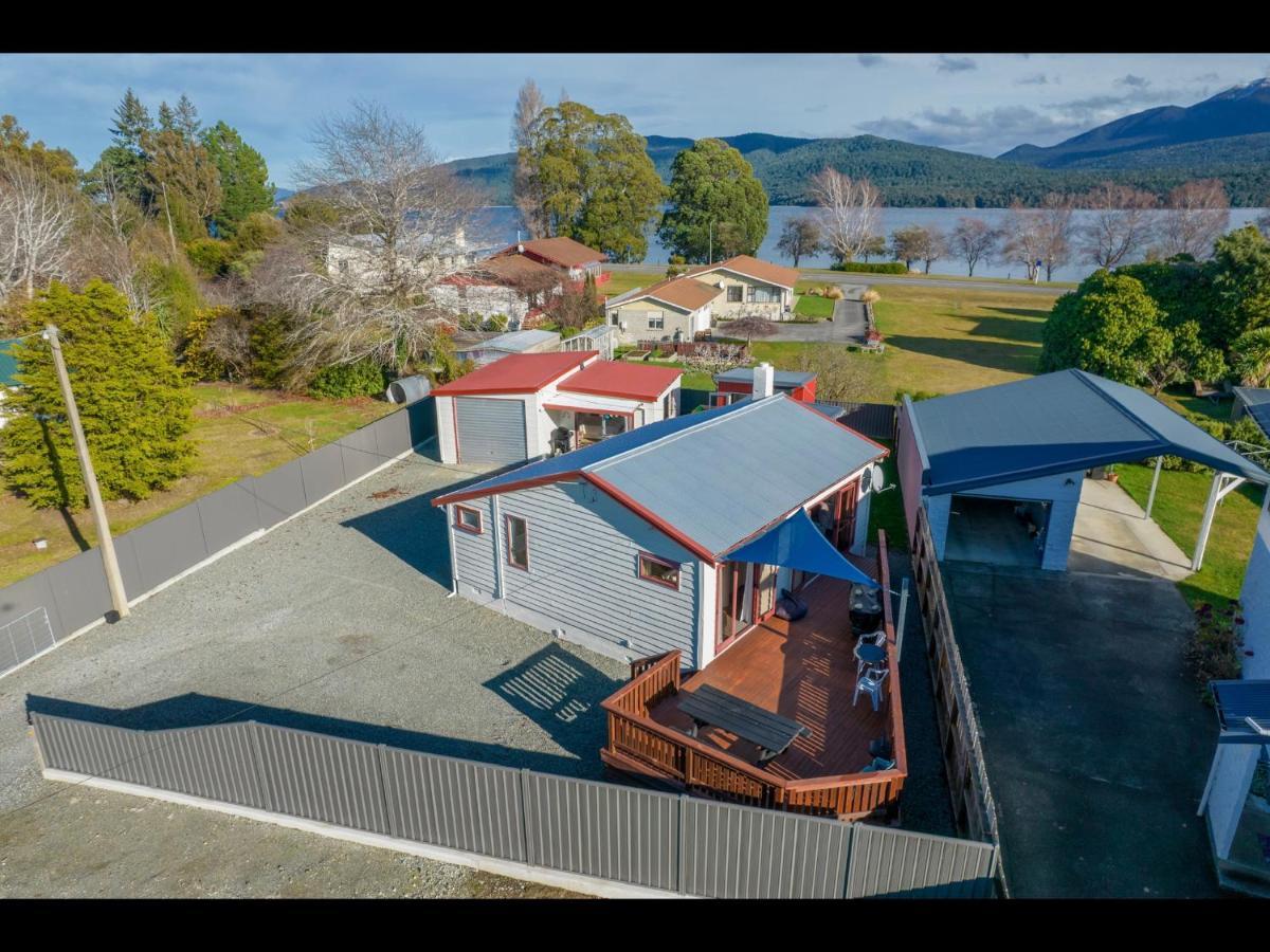 Te Anau Holiday Home - Free Wifi - Free Bikes & Kayaks - Short Walk To Lake & Town - Top Views Buitenkant foto